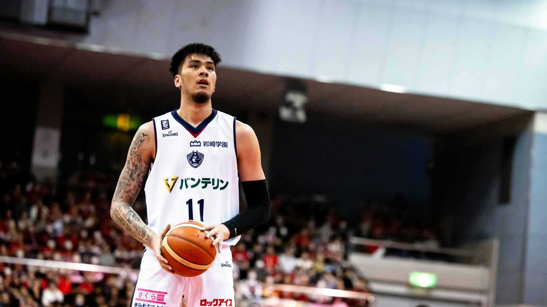 Kai Sotto ties B1 career-high for rebounds in Yokohama victory
